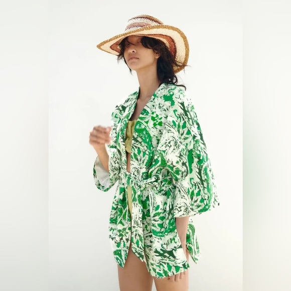 Zara Tops - ZARA Linen Blend Printed Kimono Printed ✨ White + Green Size M/L